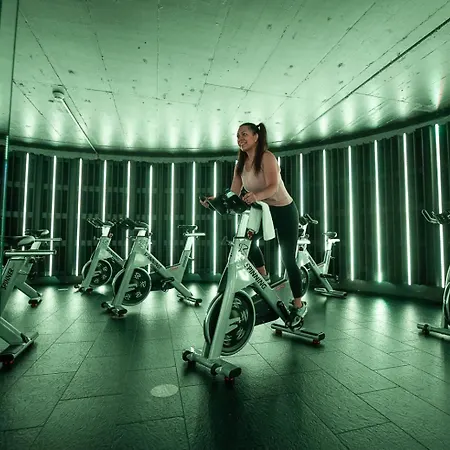 Reizendes Tiny Albisriederplatz *