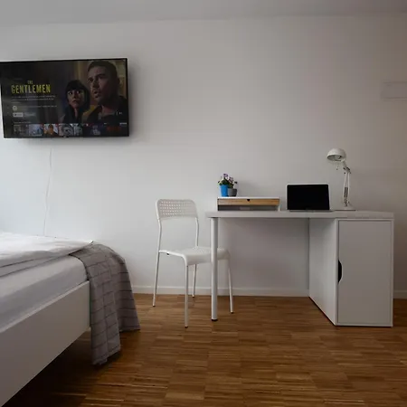 - Business Albisriederplatz *