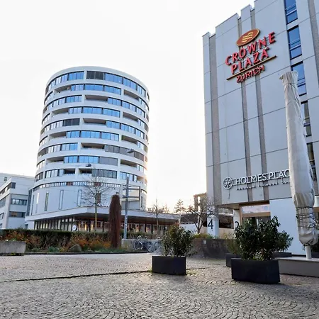 - Business Albisriederplatz Apartmán *
