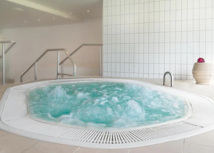 Апартаменти Reizendes Tiny Albisriederplatz